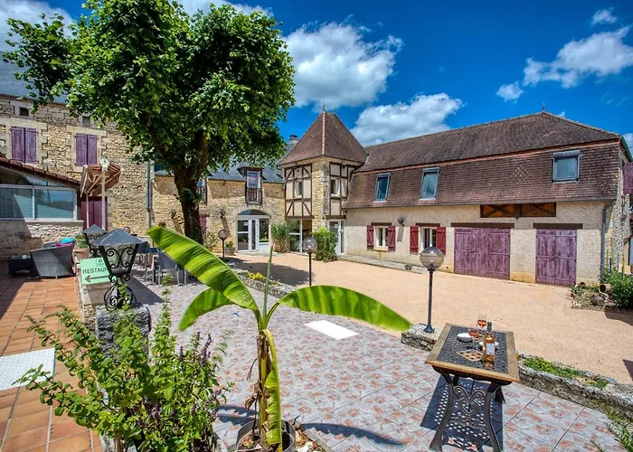 Hotel A Jayac - Logis Hotels