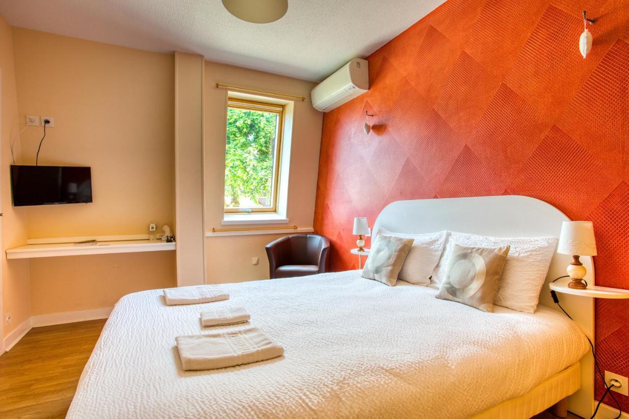 Hotel A Jayac - Logis 3*